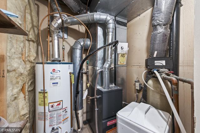 1775 Donegal Drive 7, Woodbury, MN 55125