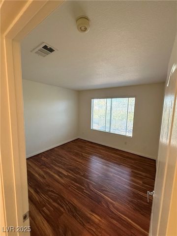 5148 Forest Oaks Drive, Las Vegas, NV 89149