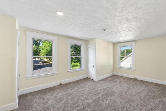 1524 Adams Road, Mt Healthy, OH 45231