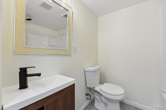 1524 Adams Road, Mt Healthy, OH 45231