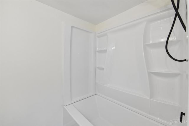 1524 Adams Road, Mt Healthy, OH 45231