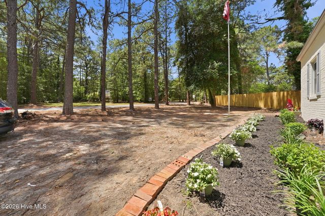 4084 Youngs Road, Southern Pines, NC 28387