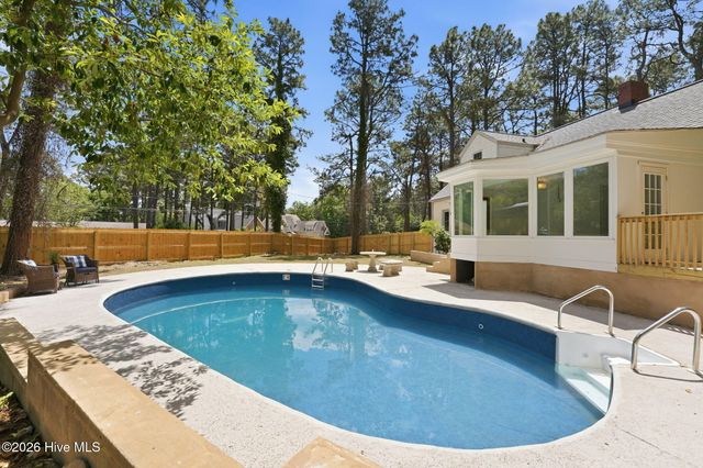 4084 Youngs Road, Southern Pines, NC 28387