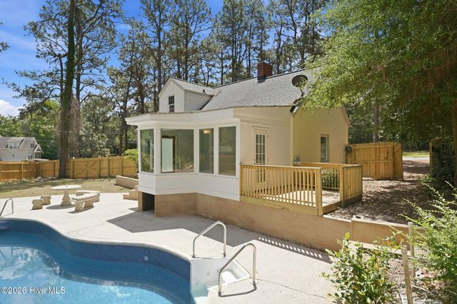 4084 Youngs Road, Southern Pines, NC 28387