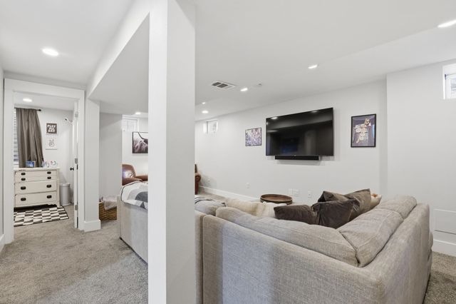 2920 E 14th Ave, Spokane, WA 99202