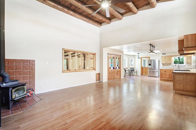 31 Mangham Court, Peralta, NM 87042