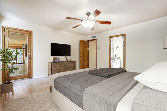 31 Mangham Court, Peralta, NM 87042