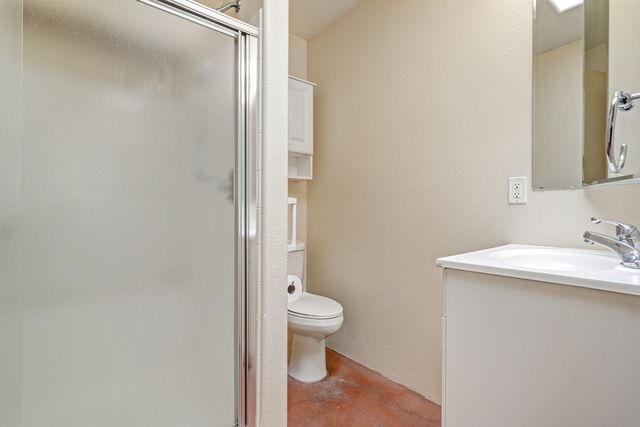 31 Mangham Court, Peralta, NM 87042