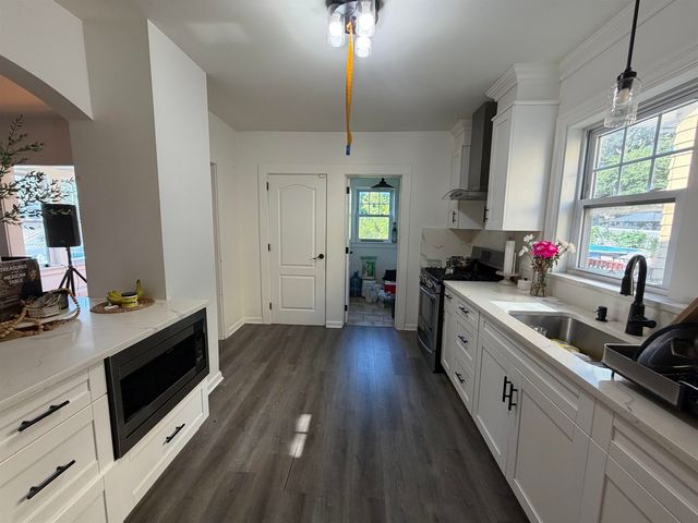 296E 6TH ST, Clifton, NJ 07011