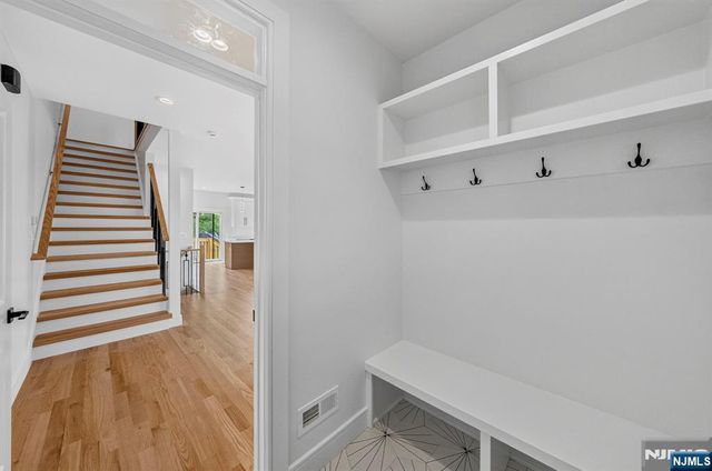 85-87B Echo, Elmwood Park, NJ 07407