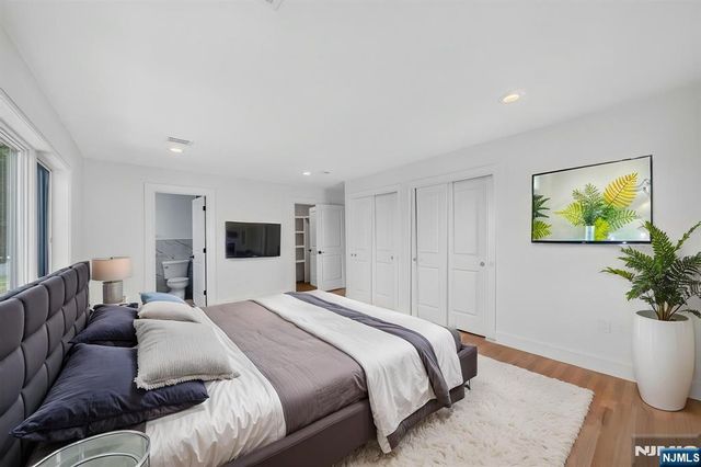 85-87B Echo, Elmwood Park, NJ 07407