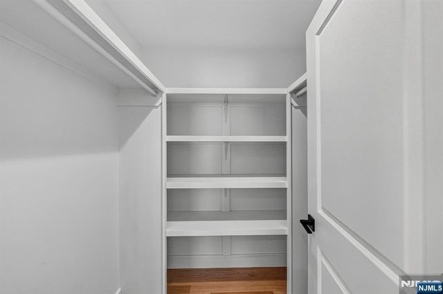 85-87B Echo, Elmwood Park, NJ 07407