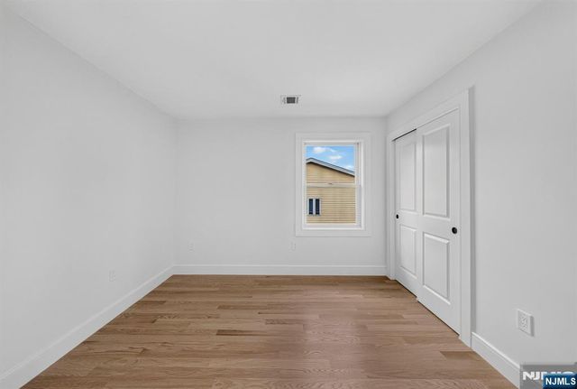 85-87B Echo, Elmwood Park, NJ 07407