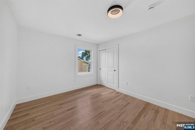 85-87B Echo, Elmwood Park, NJ 07407