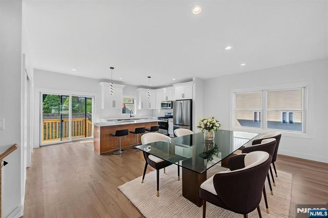 85-87B Echo, Elmwood Park, NJ 07407