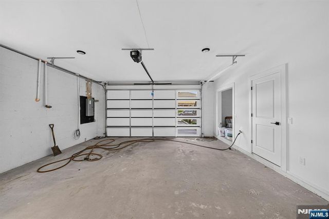 85-87B Echo, Elmwood Park, NJ 07407