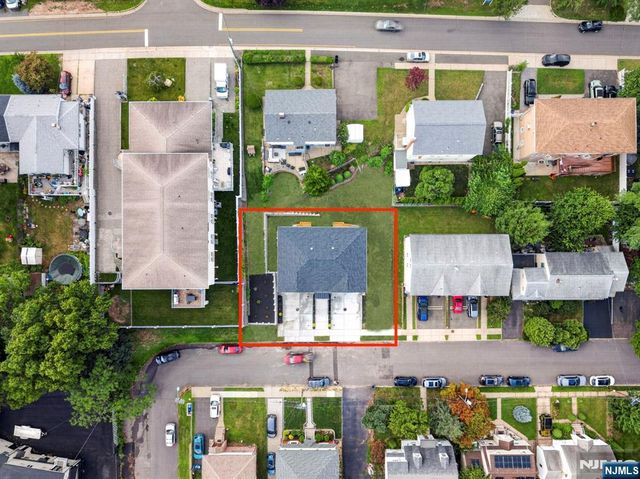 85-87B Echo, Elmwood Park, NJ 07407