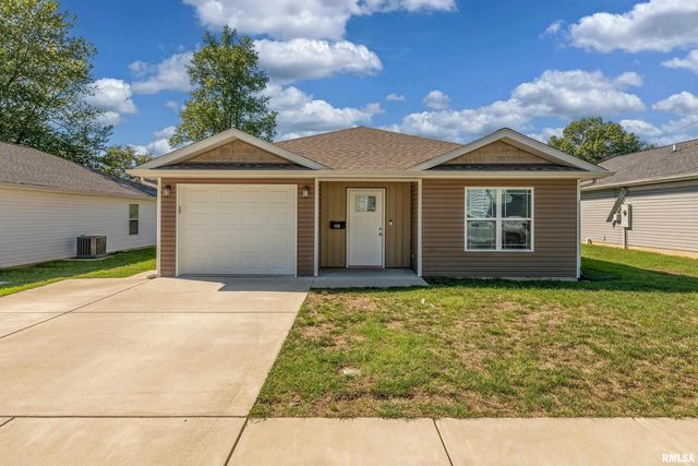 504 S MECHANIC Street, Marion, IL 62959