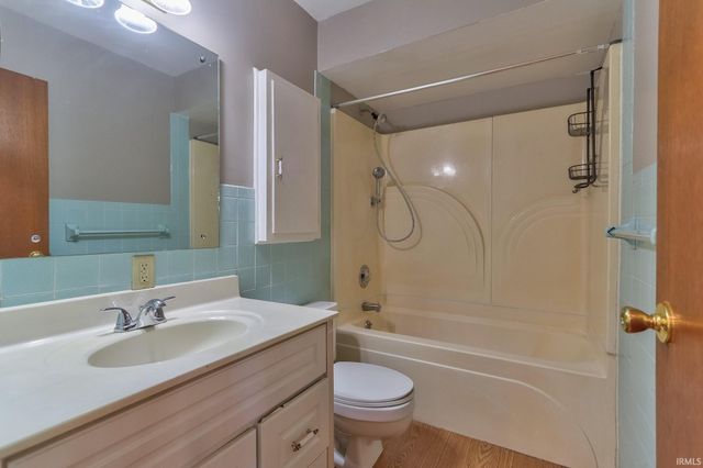 1016 S Lombard Avenue, Evansville, IN 47714