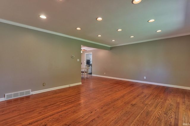 1016 S Lombard Avenue, Evansville, IN 47714
