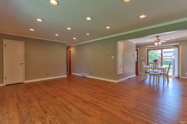 1016 S Lombard Avenue, Evansville, IN 47714