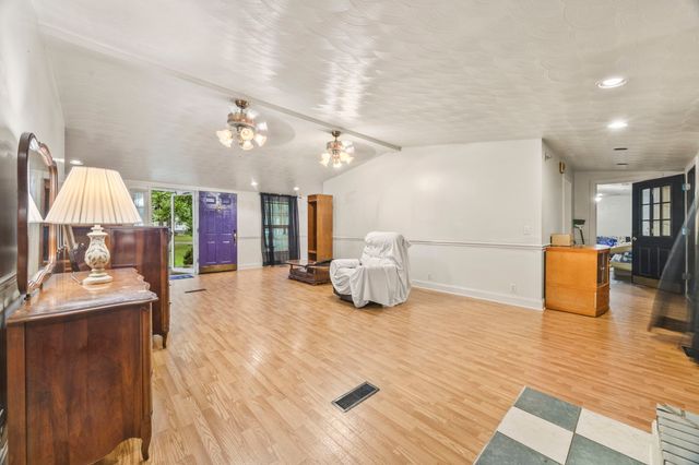 908 Bear Cub Run, Centerville, TN 37033