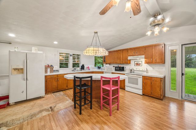 908 Bear Cub Run, Centerville, TN 37033