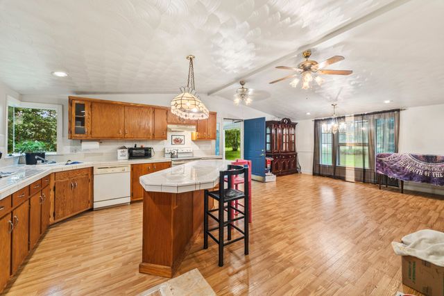 908 Bear Cub Run, Centerville, TN 37033