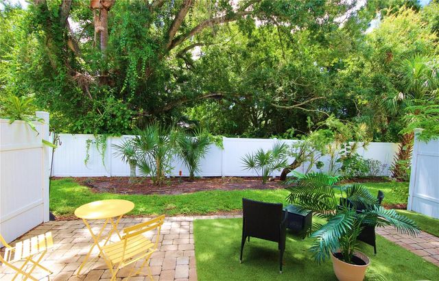 4805 RILMA AVENUE 106, Sarasota, FL 34234