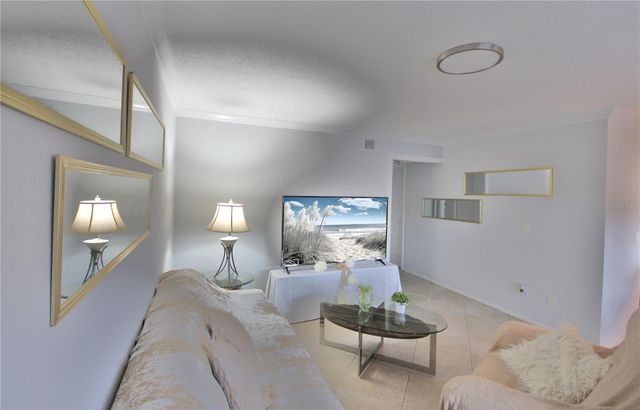 4805 RILMA AVENUE 106, Sarasota, FL 34234