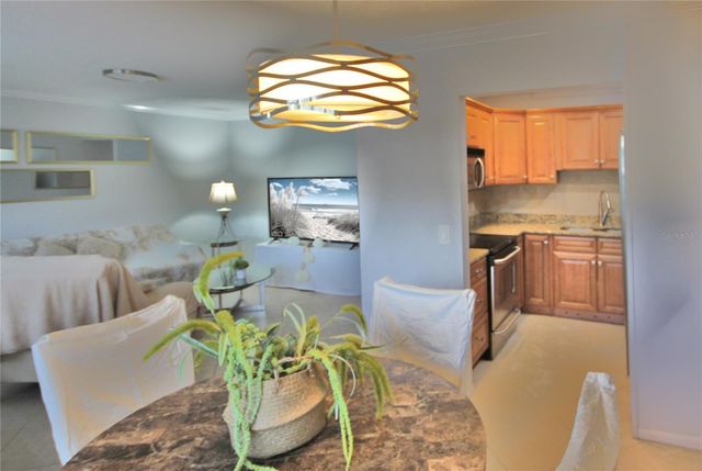 4805 RILMA AVENUE 106, Sarasota, FL 34234