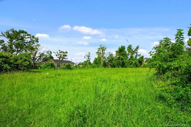 Madison Street, Lake Charles, LA 70601