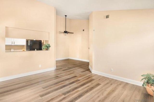 1953 Wellington Ln 4, Vista, CA 92081