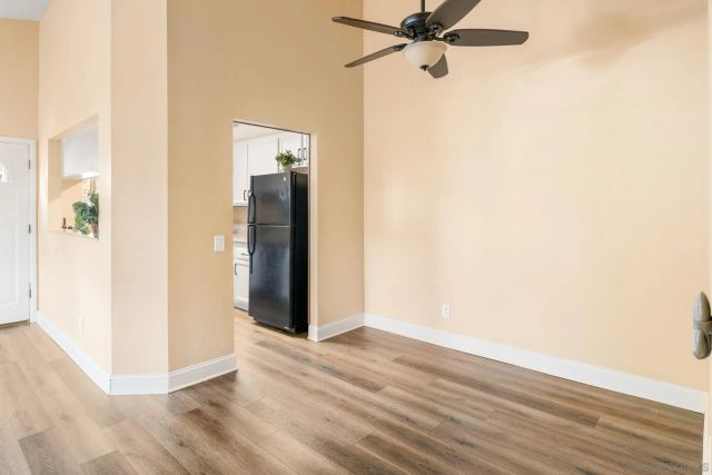 1953 Wellington Ln 4, Vista, CA 92081