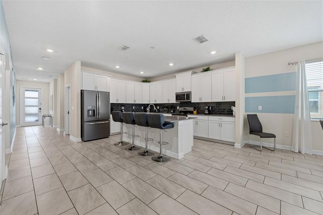 8986 CABOT CLIFFS DRIVE, Davenport, FL 33896