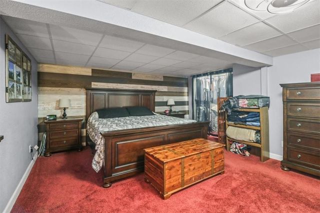 207 W 23rd Street, Independence, MO 64055