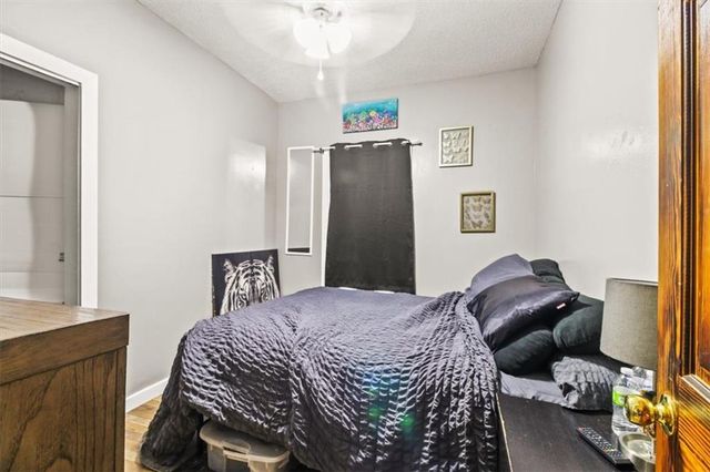 207 W 23rd Street, Independence, MO 64055