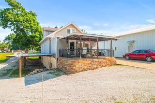 207 W 23rd Street, Independence, MO 64055