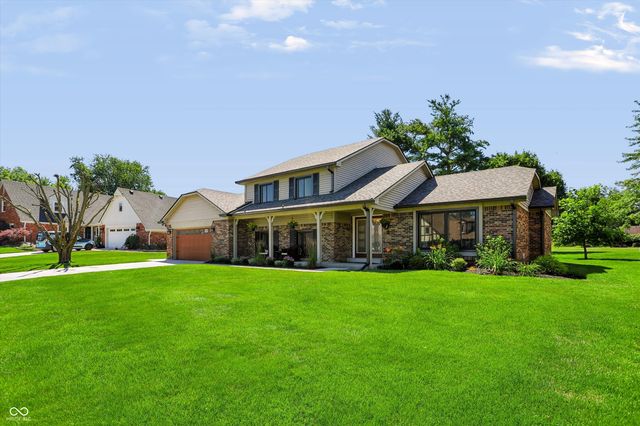 3185 Fairway Court, Greenwood, IN 46143