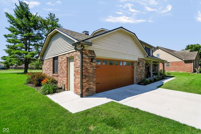 3185 Fairway Court, Greenwood, IN 46143