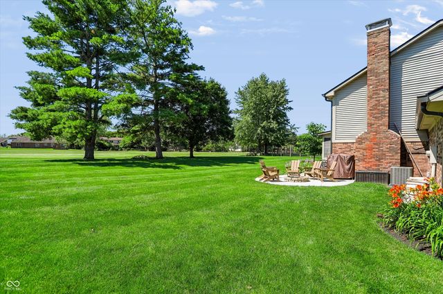 3185 Fairway Court, Greenwood, IN 46143