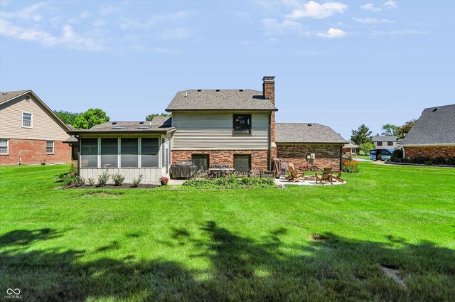 3185 Fairway Court, Greenwood, IN 46143