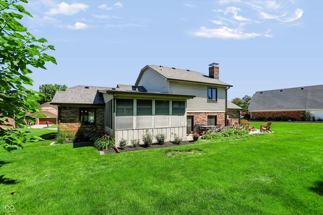 3185 Fairway Court, Greenwood, IN 46143