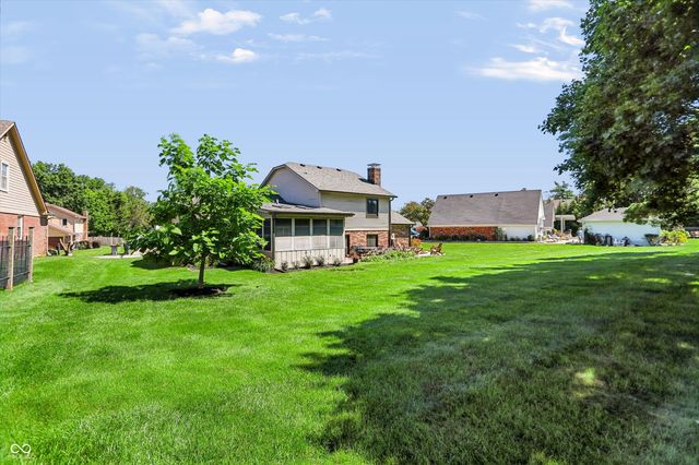 3185 Fairway Court, Greenwood, IN 46143