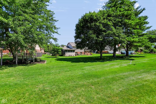 3185 Fairway Court, Greenwood, IN 46143