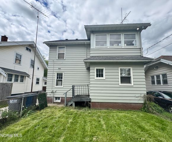 4240 Burnham Avenue, Toledo, OH 43612