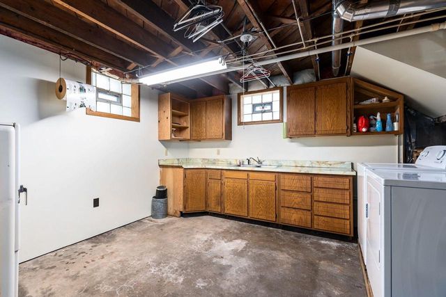 1113 N STATE STREET, Appleton, WI 54915