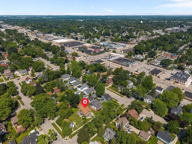 1113 N STATE STREET, Appleton, WI 54915