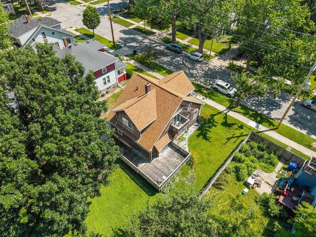 1113 N STATE STREET, Appleton, WI 54915
