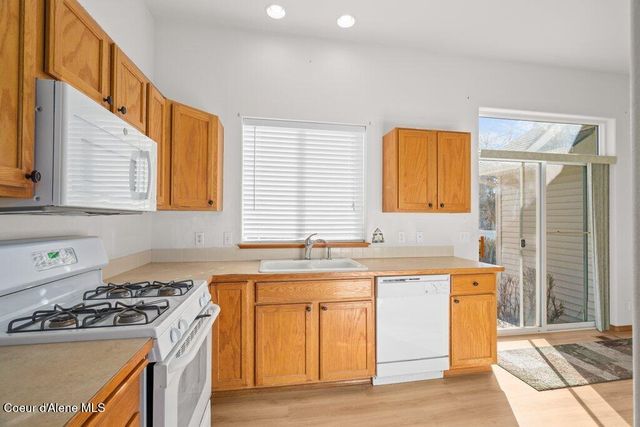 7047 N Joanna DR, Coeur D'alene, ID 83815